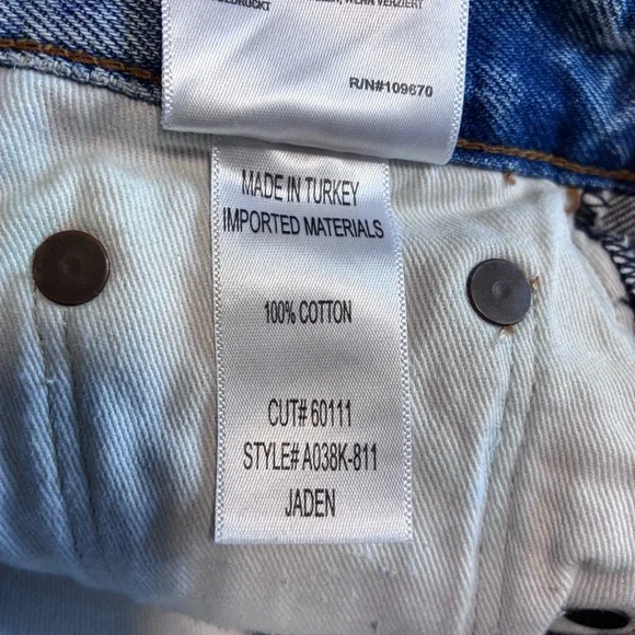 Agolde Frayed Hem High-Rise Denim Shorts - Blue Wash - Picture 7 of 8